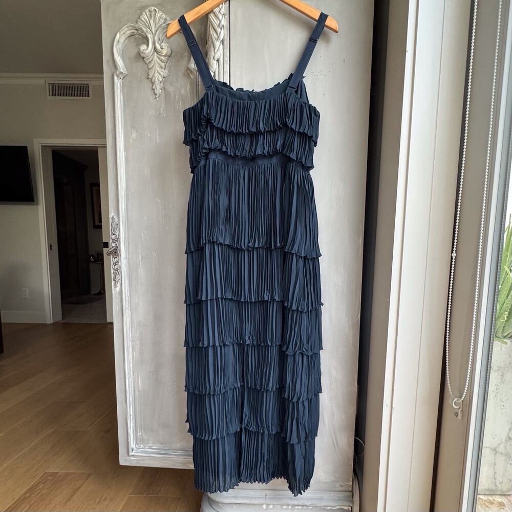 Cinq À Sept Elaine Dress Sz 6 NWT Sleeveless Navy Blue Tiered Pleated Midi Dress - Picture 3 of 16